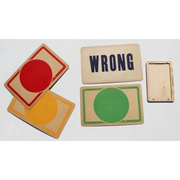 Vintage Lot Of Random Magic Trick / Jack Card / Wrong Show Cards - Picture 2 of 2